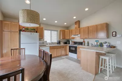 414 Salina Cruz Avenue SW, Ocean Shores, WA 98569 - Photo 5
