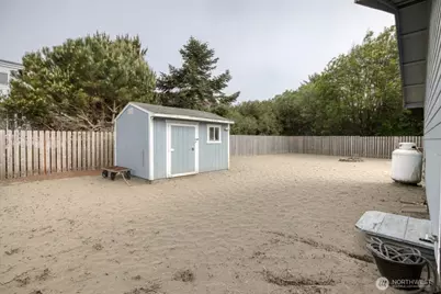 414 Salina Cruz Avenue SW, Ocean Shores, WA 98569 - Photo 25