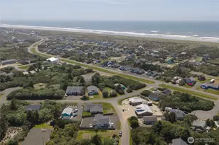 414 Salina Cruz Ave SW, Ocean Shores, WA 98569 - Photo 29