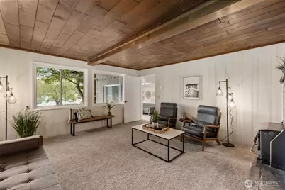 31089 E Lake Morton Drive SE, Kent, WA 98042 - Photo 11