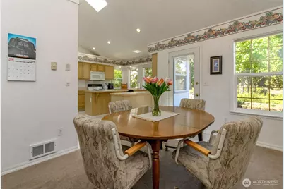 91 E Lake Forest Drive, Allyn, WA 98524 - Photo 5