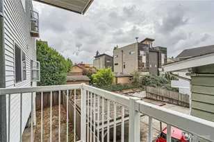 8848 Stone Ave N, Seattle, WA 98103 - Photo 11