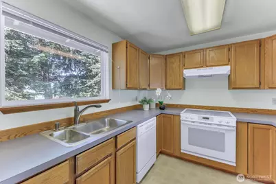 20907 4th Place S, Des Moines, WA 98198 - Photo 9