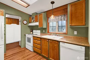 425 N Chuckanut Dr, Bellingham, WA 98229 - Photo 7