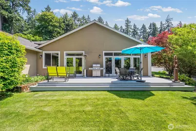 11226 Greystone Drive SW, Lakewood, WA 98499 - Photo 3
