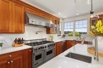7178 NE William Rogers Road, Indianola, WA 98342 - Photo 15