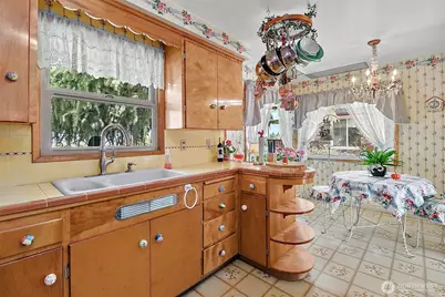 502 E 32nd Street, Tacoma, WA 98404 - Photo 13