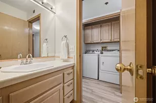 705 N State St, Bellingham, WA 98225 - Photo 29