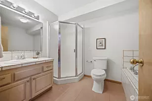705 N State St, Bellingham, WA 98225 - Photo 27