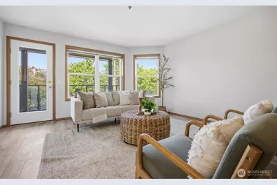 705 N State Street #102, Bellingham, WA 98225 - Photo 7