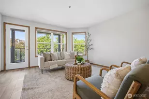 705 N State St, Bellingham, WA 98225 - Photo 7