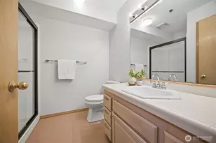 705 N State St, Bellingham, WA 98225 - Photo 33