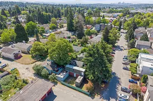 10346 Midvale Ave N, Seattle, WA 98133 - Photo 25