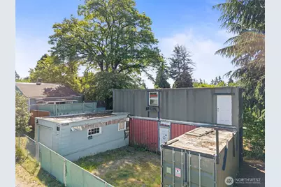 10346 Midvale Avenue N, Seattle, WA 98133 - Photo 19