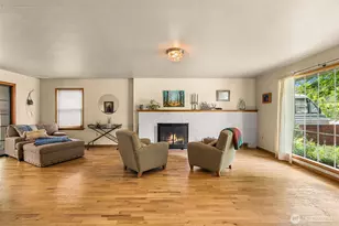19 N Garfield Ave, Wenatchee, WA 98801 - Photo 3