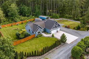 520 Konnerup Ct, Camano Island, WA 98282 - Photo 5