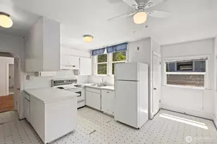 2415 Queen Anne Ave N, Seattle, WA 98109 - Photo 11