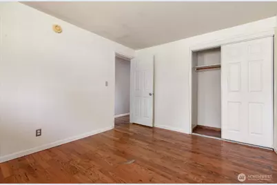 188 SW 8th Avenue, Oak Harbor, WA 98277 - Photo 15