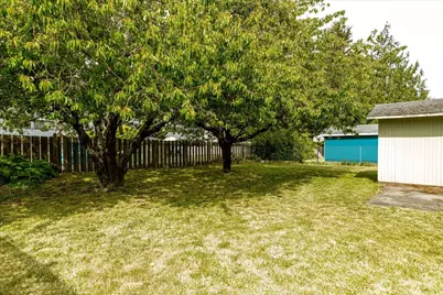 188 SW 8th Avenue, Oak Harbor, WA 98277 - Photo 25
