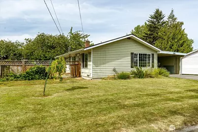 188 SW 8th Avenue, Oak Harbor, WA 98277 - Photo 3