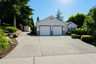 715 N Waugh Rd, Mount Vernon, WA 98273 - Photo 1