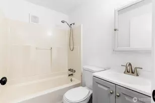 9221 -9223 North Lake Dr SW, Lakewood, WA 98498 - Photo 21