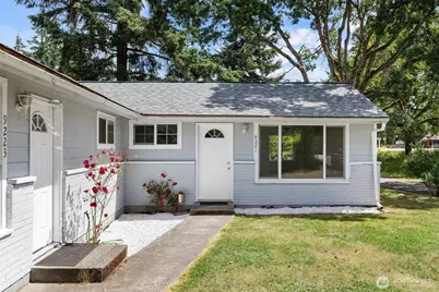 9221 -9223 North Lake Drive SW, Lakewood, WA 98498 - Photo 1