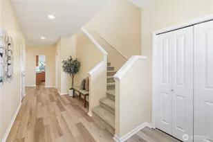 24070 SE 262nd St, Maple Valley, WA 98038 - Photo 3