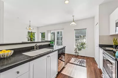 11899 NE 163rd Place, Bothell, WA 98011 - Photo 13