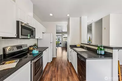 11899 NE 163rd Place, Bothell, WA 98011 - Photo 11