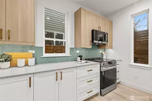 3548 S Dawson St, Seattle, WA 98118 - Photo 13