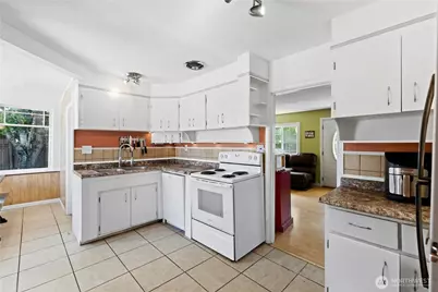 707 York Street, Bellingham, WA 98225 - Photo 13