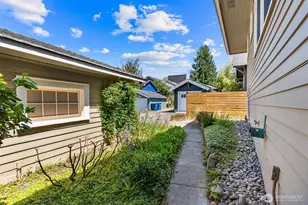 1916 E McGraw St, Seattle, WA 98112 - Photo 37