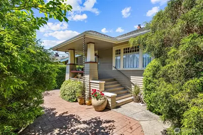 1916 E McGraw Street, Seattle, WA 98112 - Photo 1