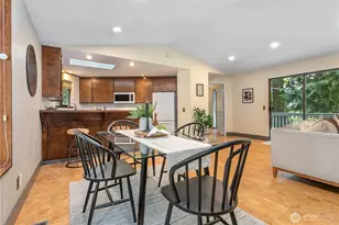 13 N Summit Dr, Bellingham, WA 98229 - Photo 9