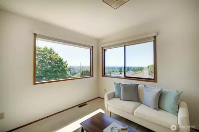8211 128th Avenue SE, Newcastle, WA 98056 - Photo 21