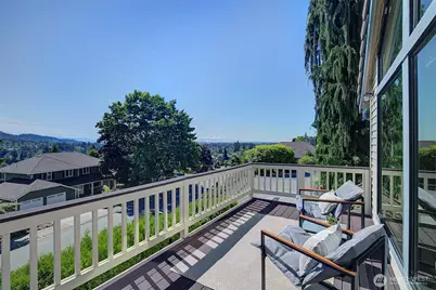 8211 128th Avenue SE, Newcastle, WA 98056 - Photo 7