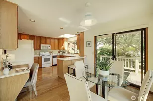 8211 128th Ave SE, Newcastle, WA 98056 - Photo 9