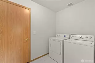 1235 29 Ave Ct SW, Puyallup, WA 98373 - Photo 17