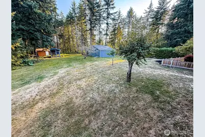 32115 71st Avenue Ct E, Eatonville, WA 98328 - Photo 17