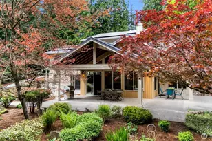 25119 NE 18th St, Sammamish, WA 98074 - Photo 3