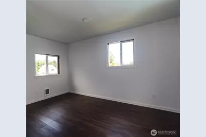 408 F Street, Cosmopolis, WA 98537 - Photo 13
