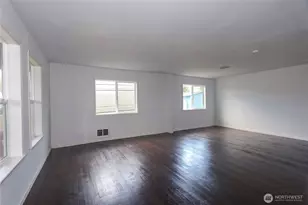 408 F St, Cosmopolis, WA 98537 - Photo 3