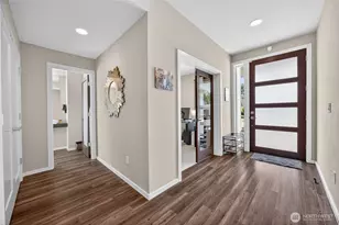 1117 28th Ave Ct SW, Puyallup, WA 98373 - Photo 3