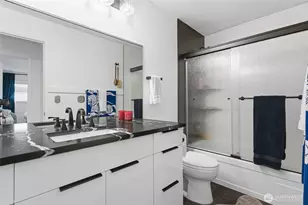 2500 Canterbury Ln E, Seattle, WA 98112 - Photo 19