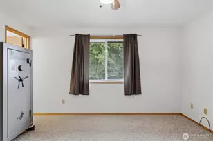 1908 Hawthorne Ct, Woodland, WA 98674 - Photo 17