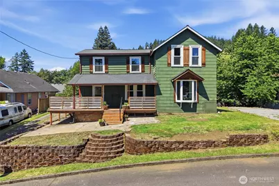 1313 NW Couch Street, Camas, WA 98607 - Photo 1
