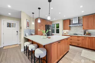 701 N State St, Bellingham, WA 98225 - Photo 11