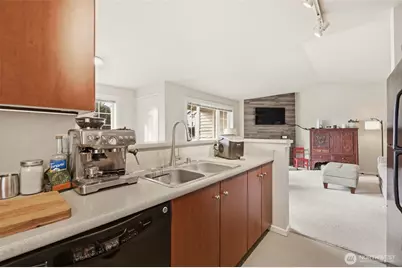 12404 E Gibson Road #H301, Everett, WA 98204 - Photo 9