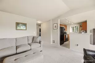 12404 E Gibson Rd, Everett, WA 98204 - Photo 5
